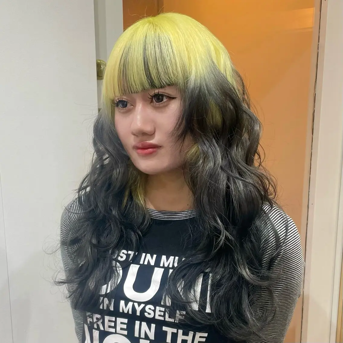 ロング カラー ブリーチ ケアブリーチ デザインカラー ハイトーンカラー ヘアカラー 💍ダメージ最小限 ブリーチ/ちさと💍のヘアスタイル