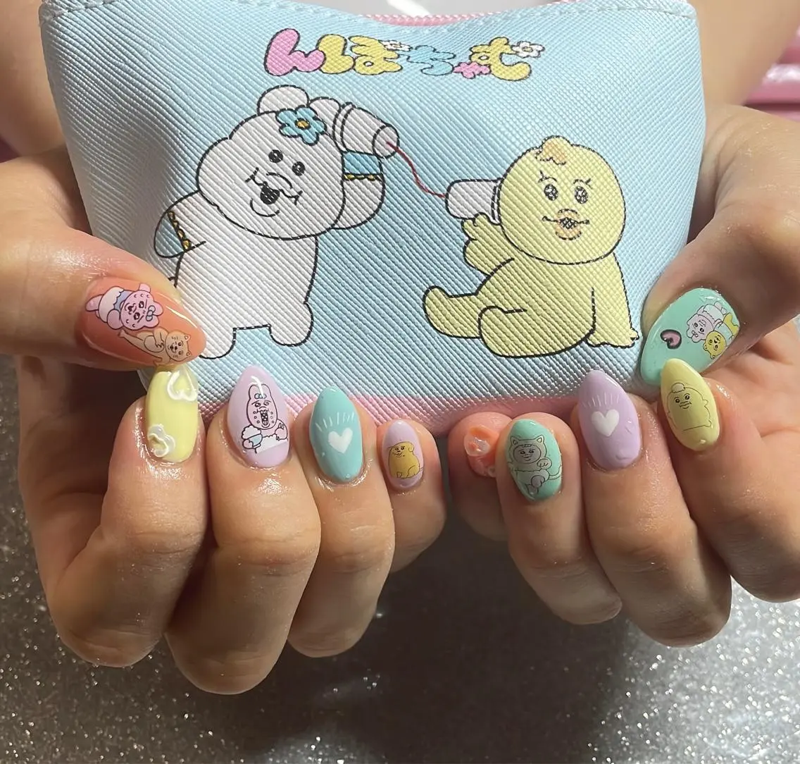 ネイル ハンドネイル VIERU 🌈🎀💖のネイルデザイン