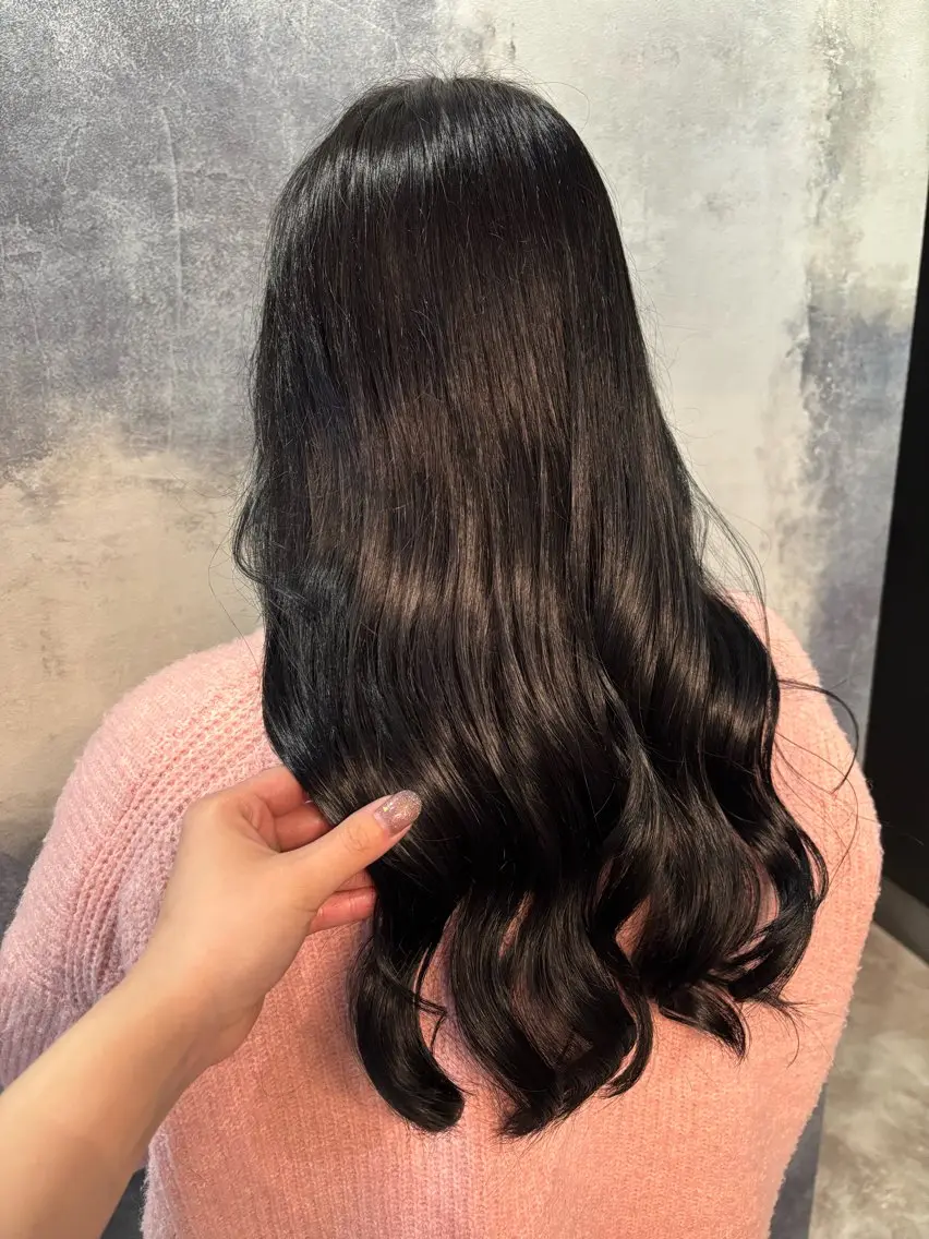 ロング ヘアカラー トリートメント LOARK HAIR 市川笑瑠のヘアスタイル
