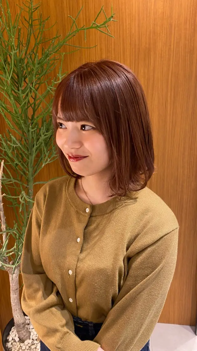 ミディアム カラー 《ショートカット》 ナミのヘアスタイル