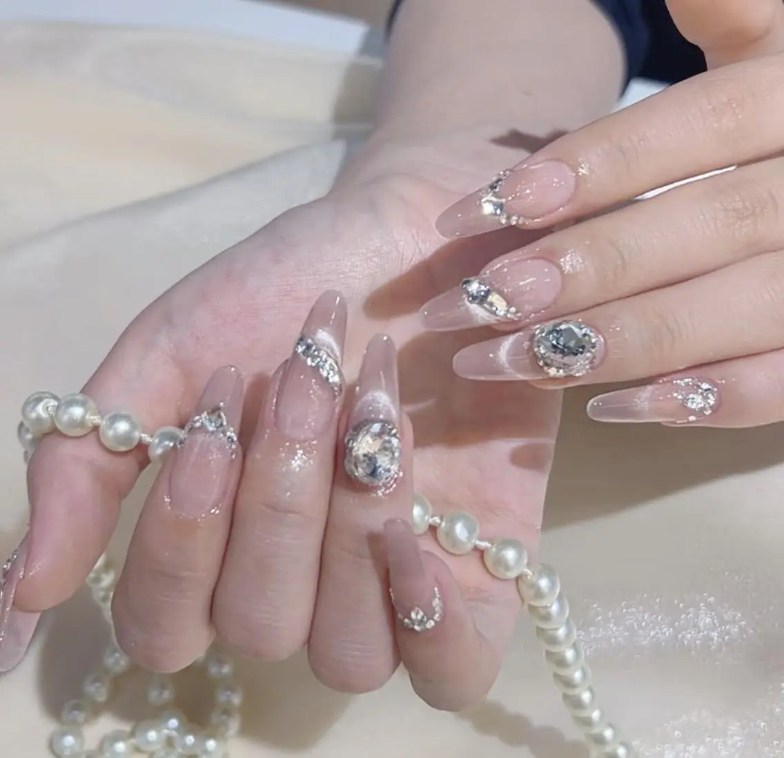 ネイル ハンドネイル 🎀 Ayaka_nailのネイルデザイン