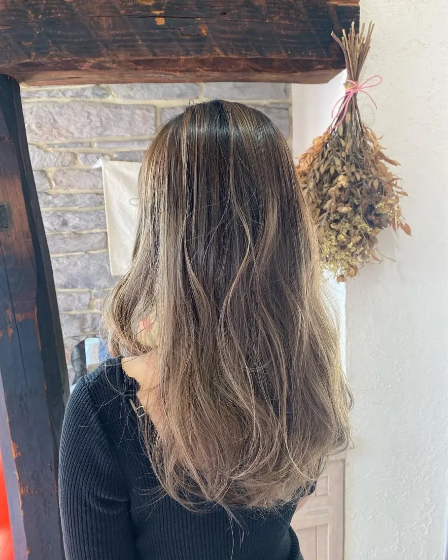 カラー 磯 青龍のヘアスタイル
