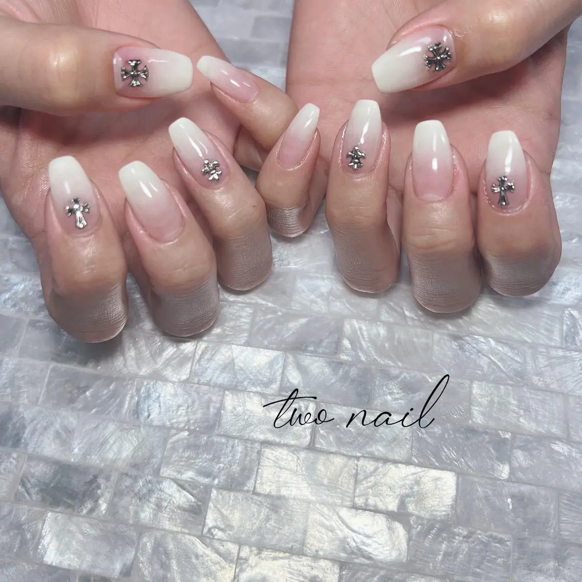 ネイル アートネイル フットネイル ハート 持ち込み ニュアンスネイル ハンドネイル two nailのネイルデザイン