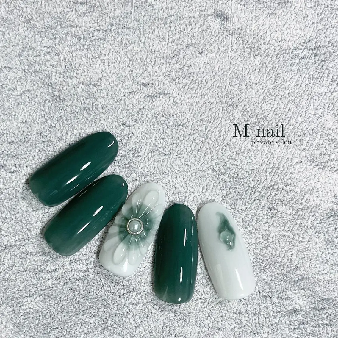 ネイル ハンドネイル M nailのネイルデザイン