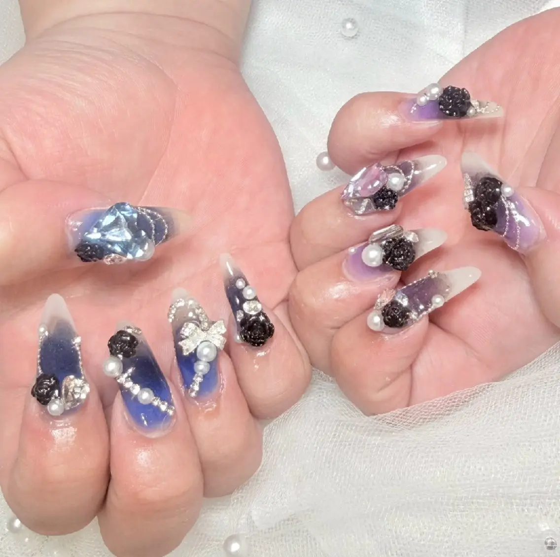 ネイル ハンドネイル io nail  心斎橋⚜️半額セールのネイルデザイン