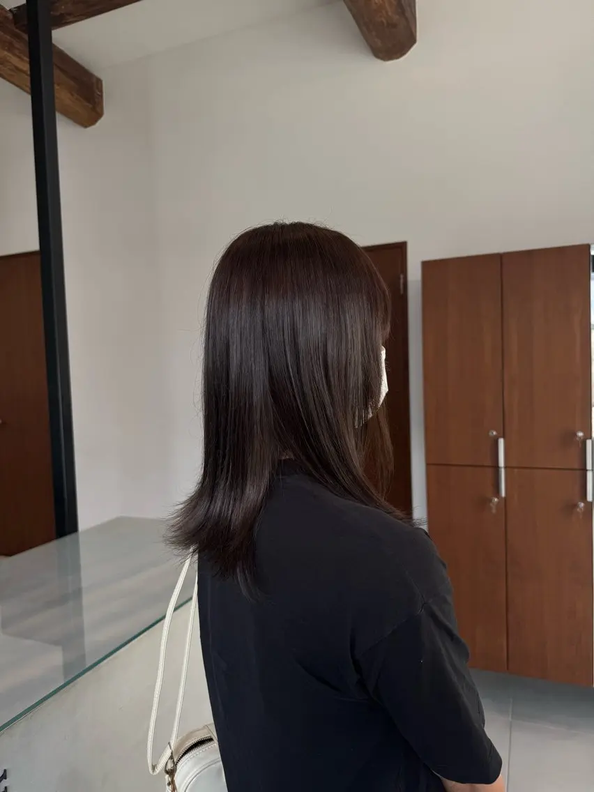カラー kage Nanamiのヘアスタイル