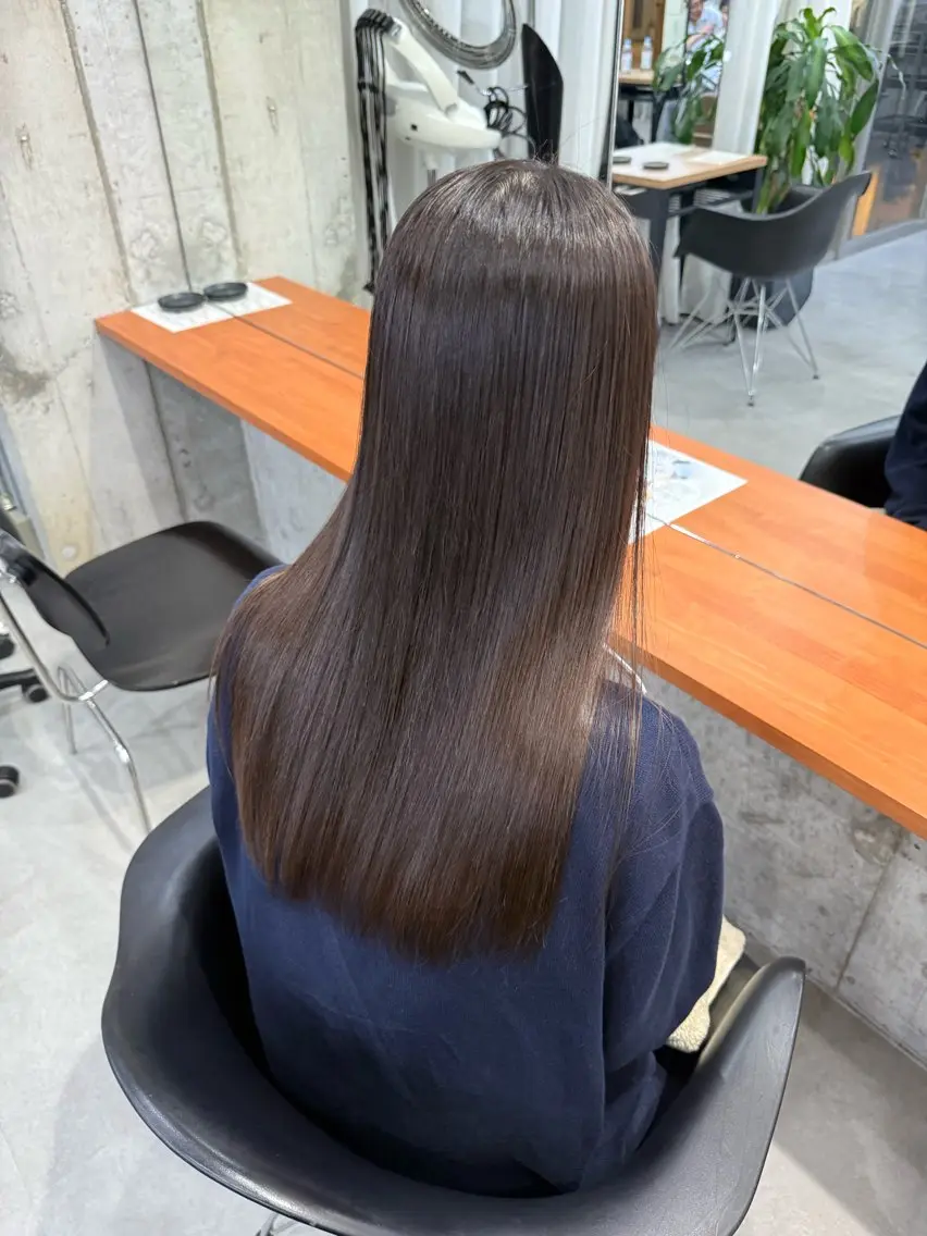ロング 髪質改善／縮毛矯正 関根青葉のヘアスタイル