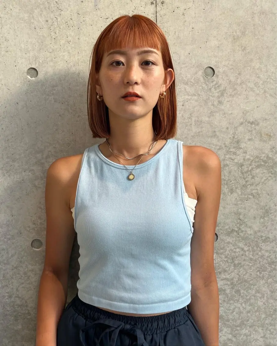 ショート カラー レイヤーカット/ 酸性ストレート梅田のヘアスタイル