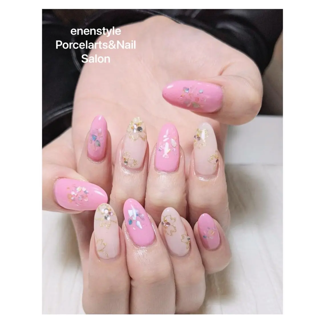 ミディアム ネイル ハンドネイル 🐾enen style 🐾のネイルデザイン