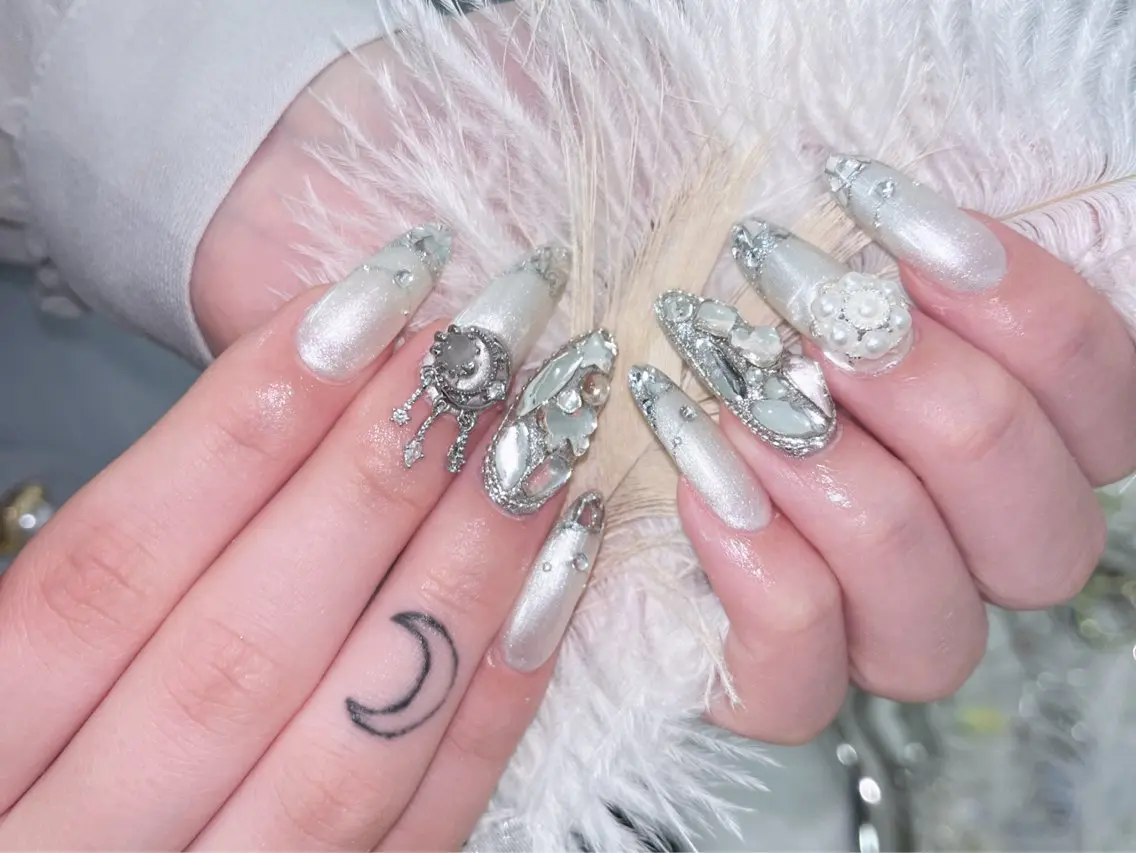 ネイル Glow Nail スカルプ専門店のネイルデザイン