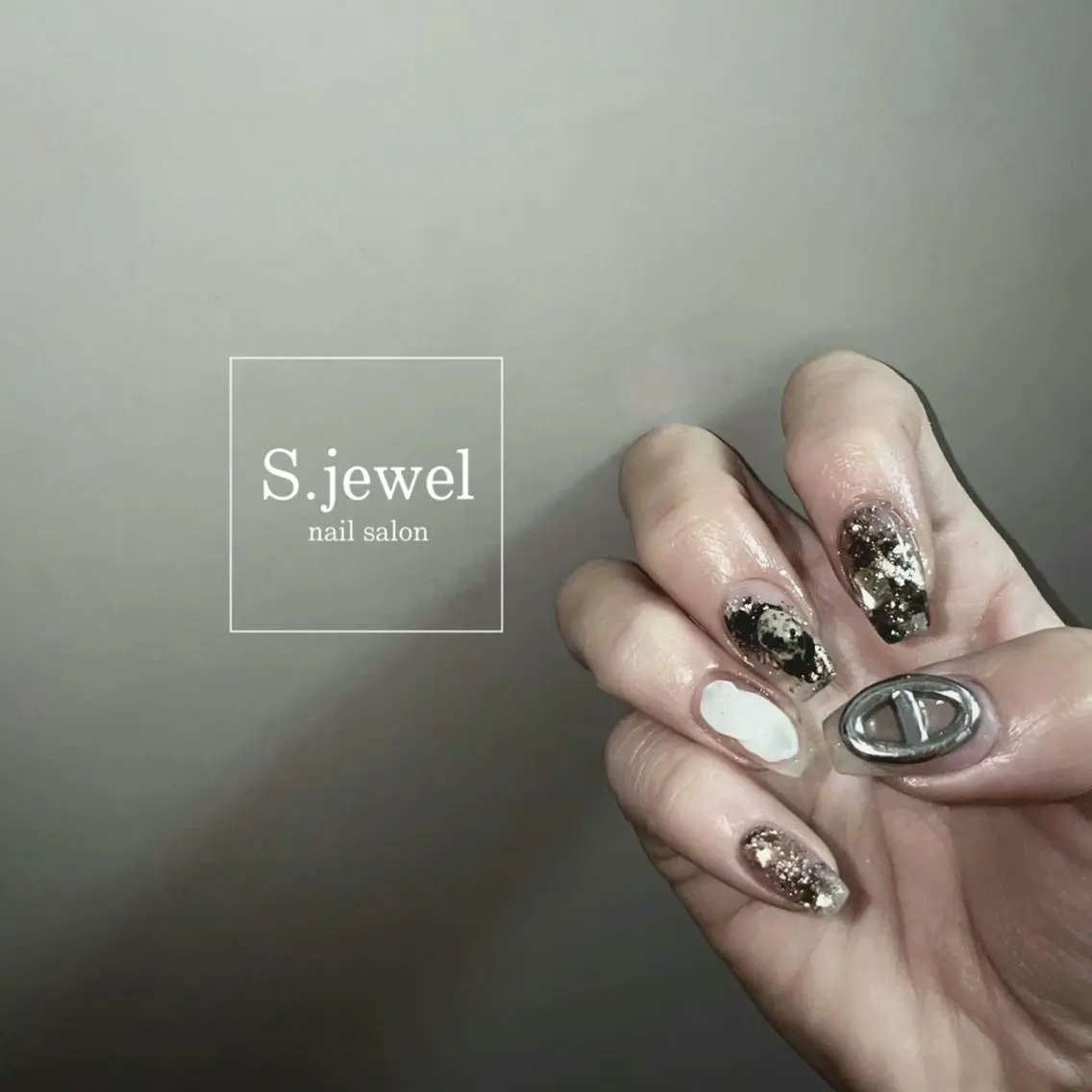 ネイル S. JEWELのネイルデザイン