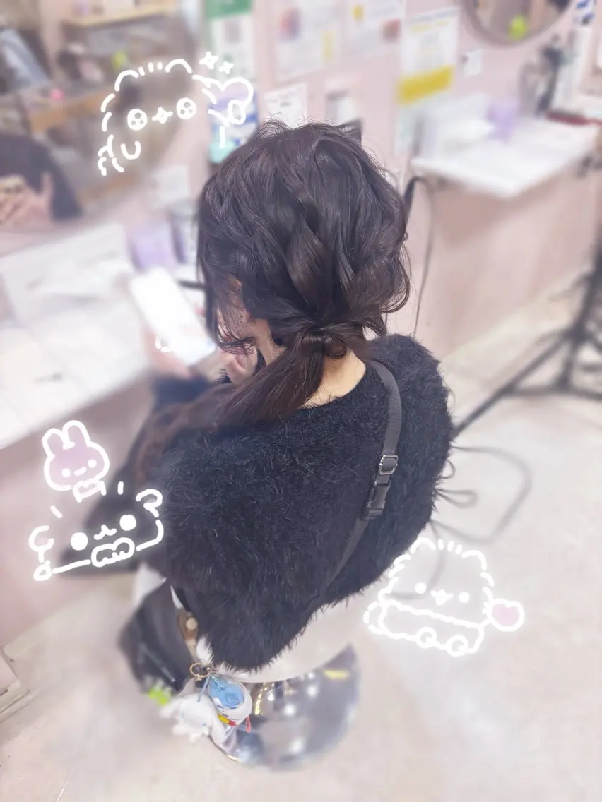 ロング ヘアアレンジ pupe まいのヘアスタイル