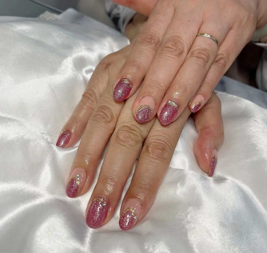 ネイル アートネイル フラッシュネイル ミラーネイル ハンドネイル Nail ecxia ／Reikaのネイルデザイン