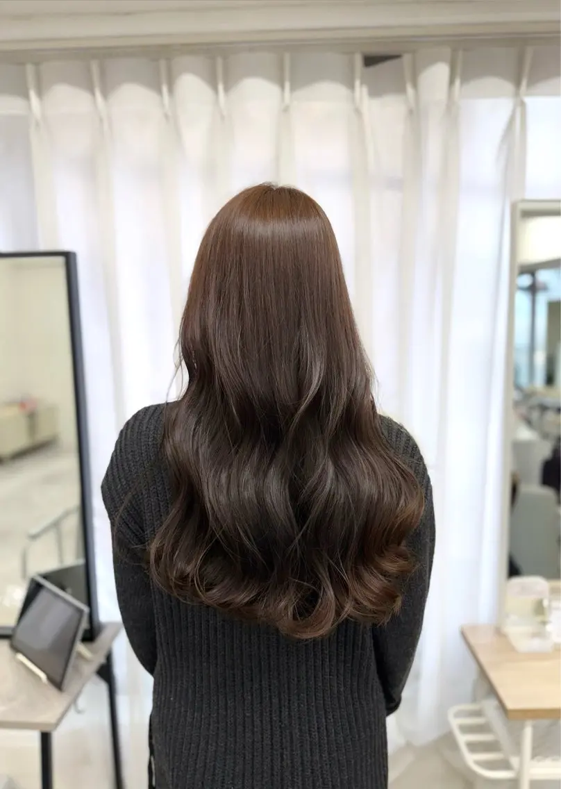 ロング ヘアアレンジ チョコレートブラウン 水尻 佑奈のヘアスタイル
