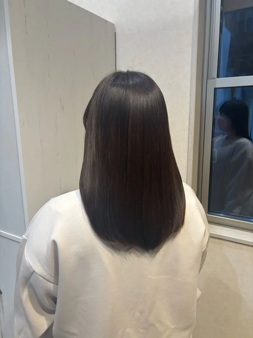 セミロング 下河 美友のヘアスタイル