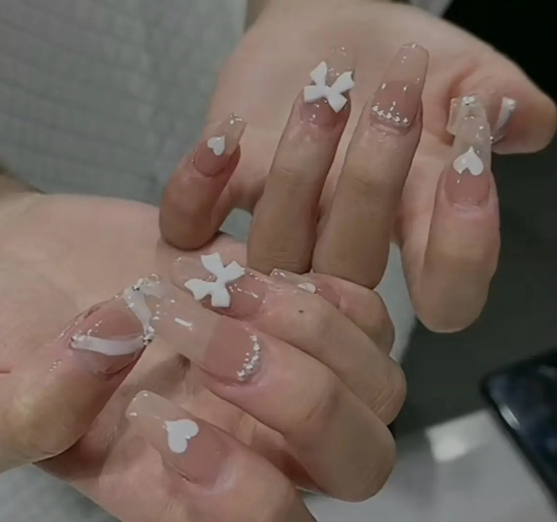 ネイル チークネイル 長さ出し フレンチネイル ガーリー 韓国ネイル sun nail池袋 モデル募集のネイルデザイン