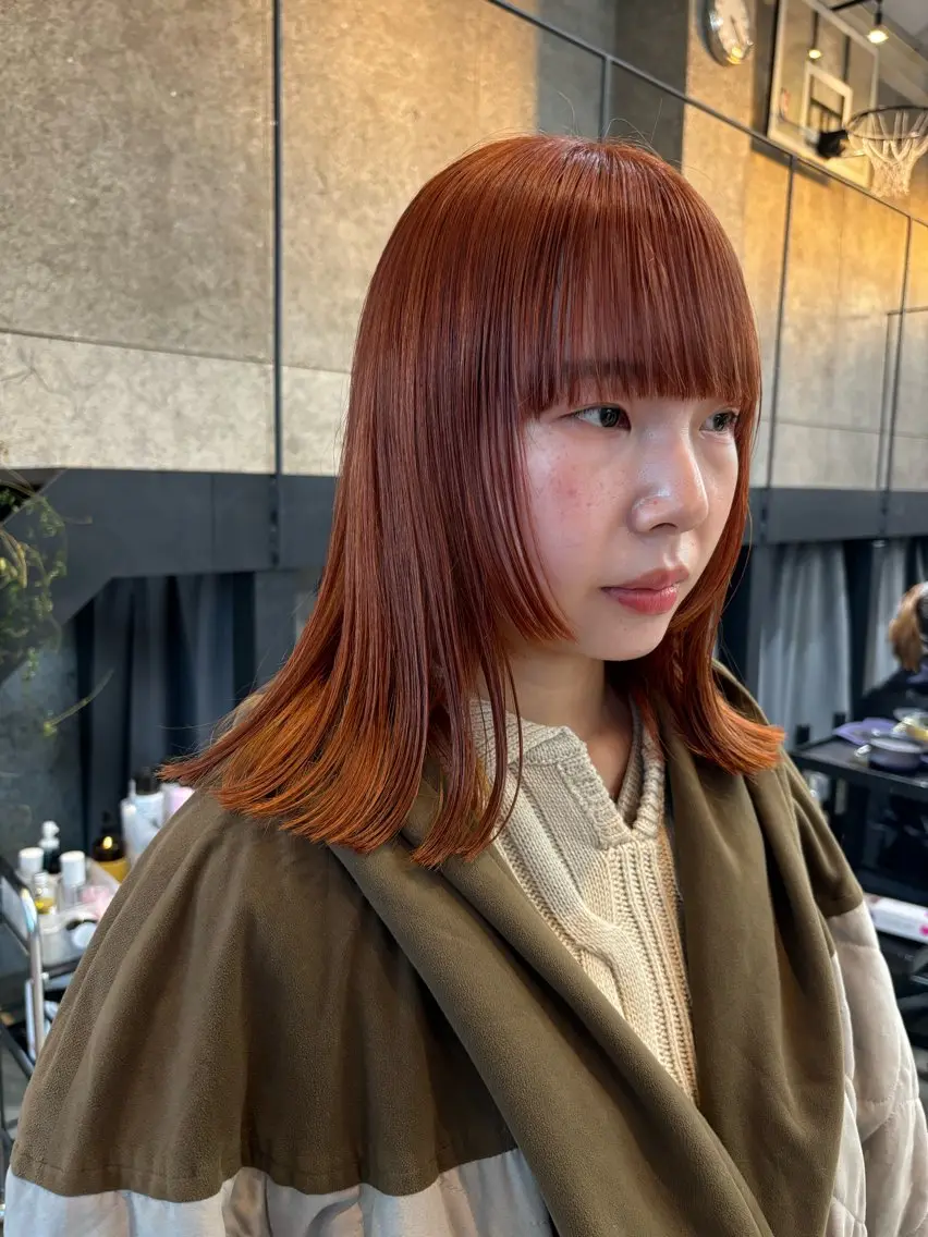 ミディアム カラー ヘアアレンジ ブラウンカラー オレンジ オレンジブラウン ヘアカラー トリートメント ヘッドスパ ヘアセット 押切 響 のヘアスタイル