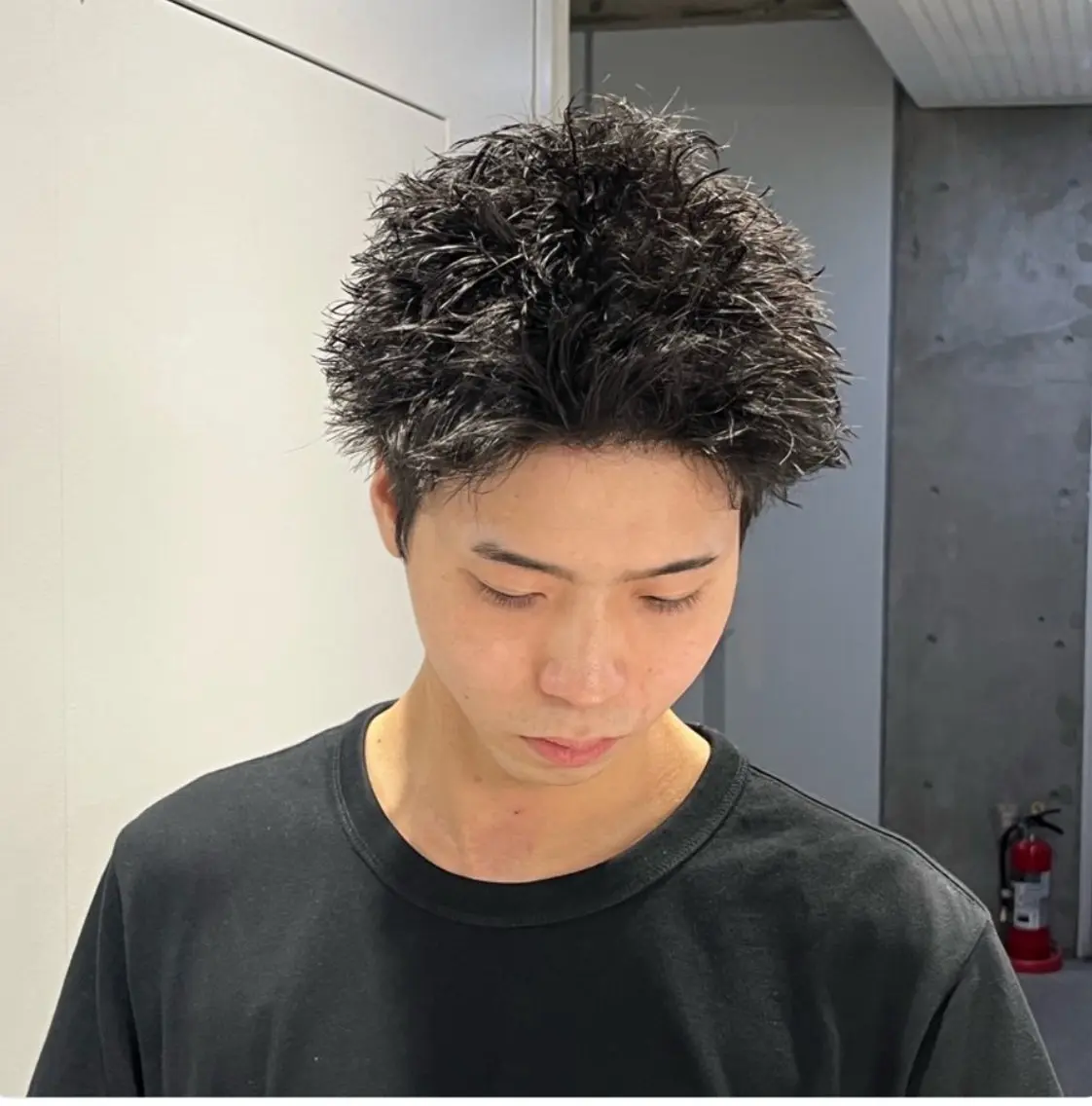 ショート カラー パーマ メンズ カット パーマ 🔥メンズ 特化🔥菊水皐暉🔥のヘアスタイル