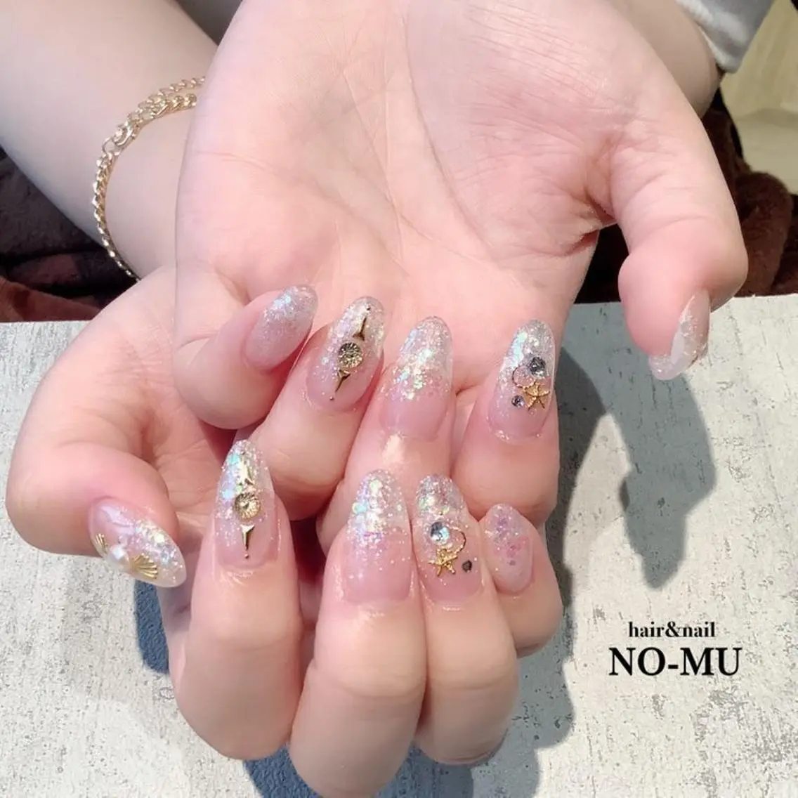 平日限定☆スカルプラメグラデーションの写真