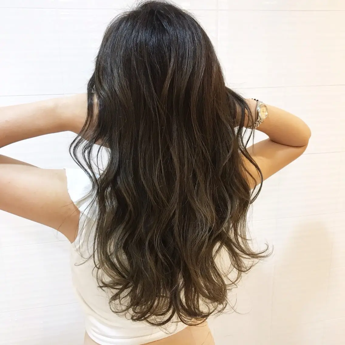 ロング カット ヘアカラー トリートメント 🌈髪質改善🌈 過去の1艶サラ体験✨のヘアスタイル