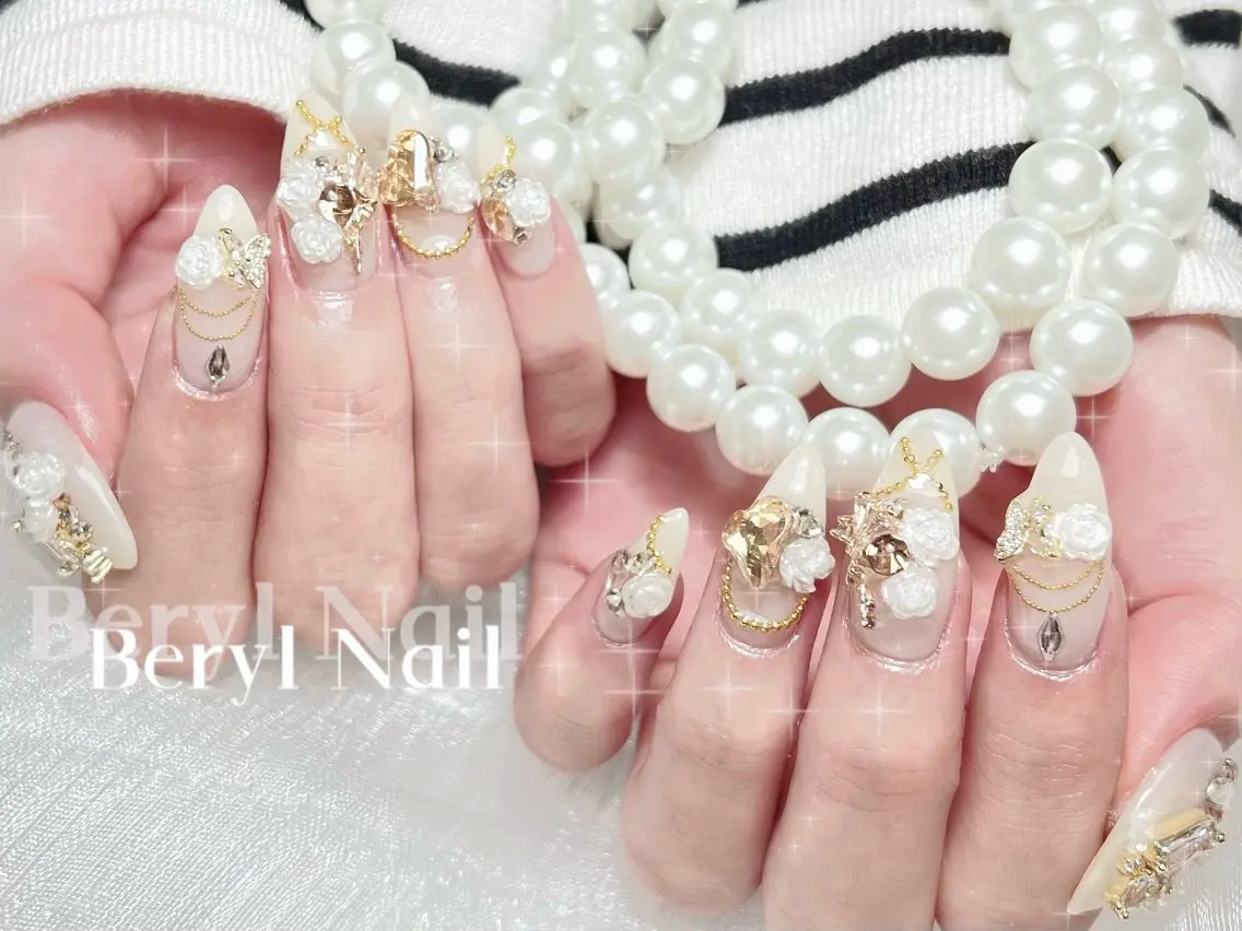 セミロング Beryl Nail 新大久保のネイルデザイン