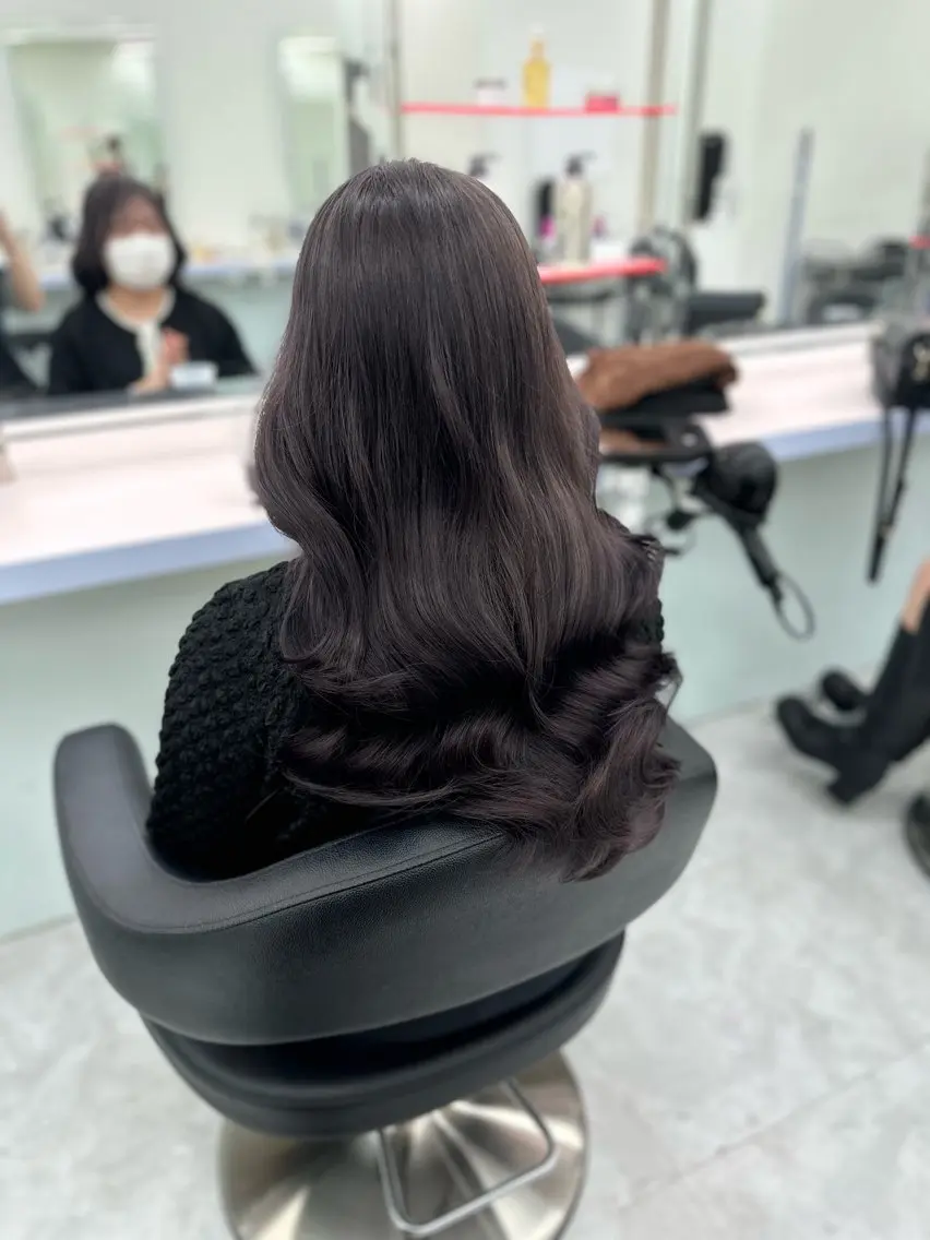 ロング カラー カット ヘアカラー ヘッドスパ 🫧ハイトーン🫧 ベージュ🫧徹哉のヘアスタイル