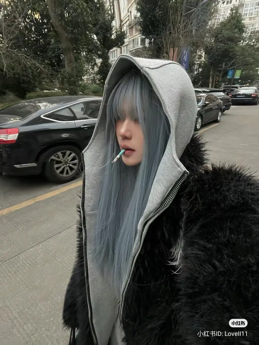 ロング カラー ブリーチ ケアブリーチ カット ヘアカラー 💙ハイトーン韓国風 色白ヘア💙manaのヘアスタイル