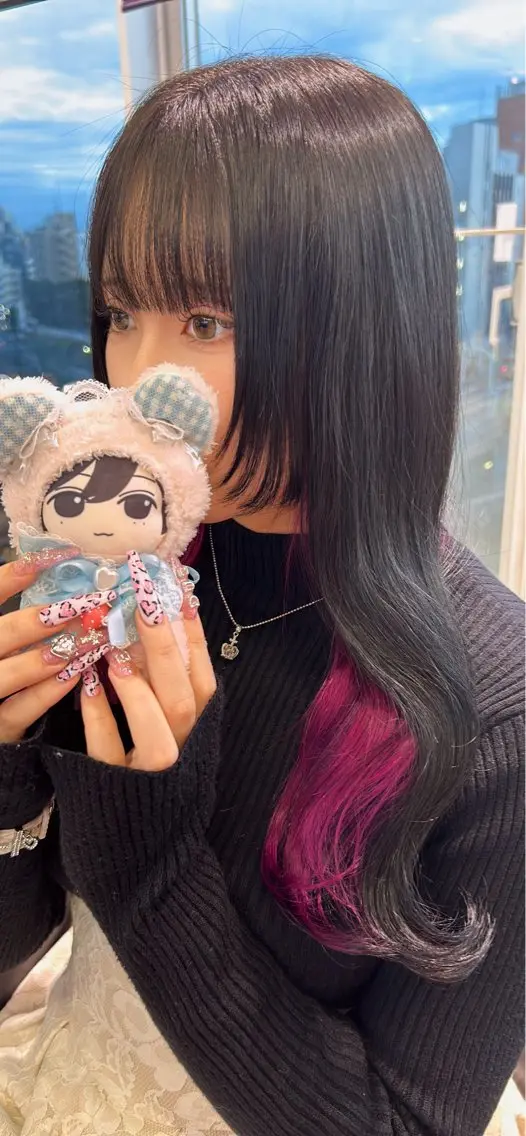 セミロング 顔周りカット ウルフカット カット ヘアカラー トリートメント ウルフカット 渋谷の人のヘアスタイル