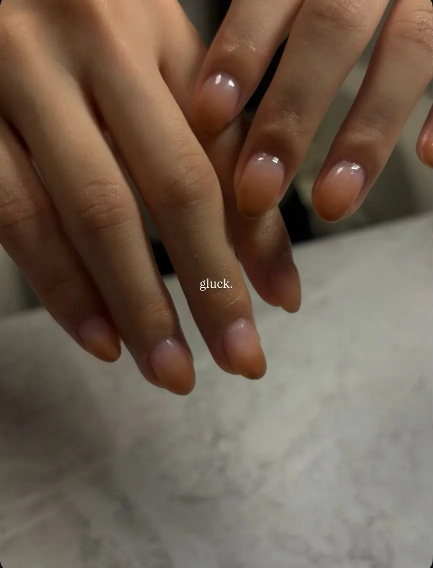 ハンドネイル　グラデーション/オフ込の写真