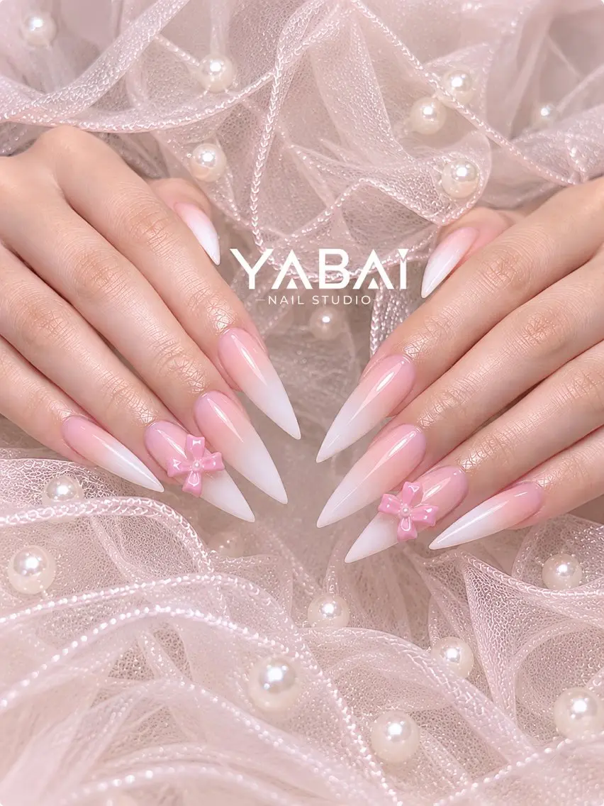 ネイル フラワーネイル ロングネイル ピンク シンプルネイル ホワイト YABAI NailStudioのネイルデザイン