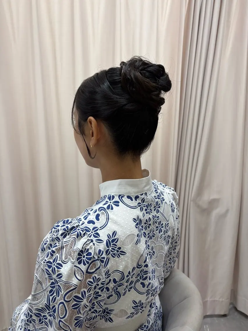 ヘアアレンジ お団子ヘア ヘアサロン ミカヅキのヘアスタイル