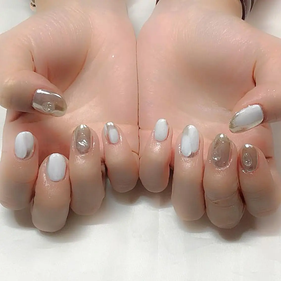 ネイル ミラーネイル ニュアンスネイル ハンドネイル ハンドケア lylynail YUUKAのネイルデザイン