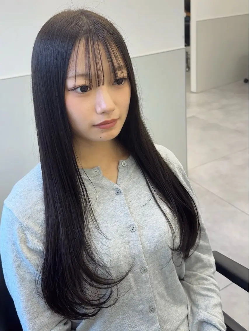 ロング 韓国風ヘア レイヤーカット ローレイヤー トリートメント カット トリートメント 韓国ヘア🇰🇷 スズキのヘアスタイル