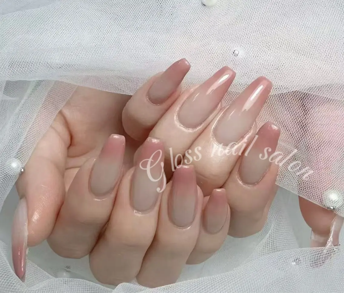 ネイル ハンドネイル Yuna✨ Gloss nailのネイルデザイン