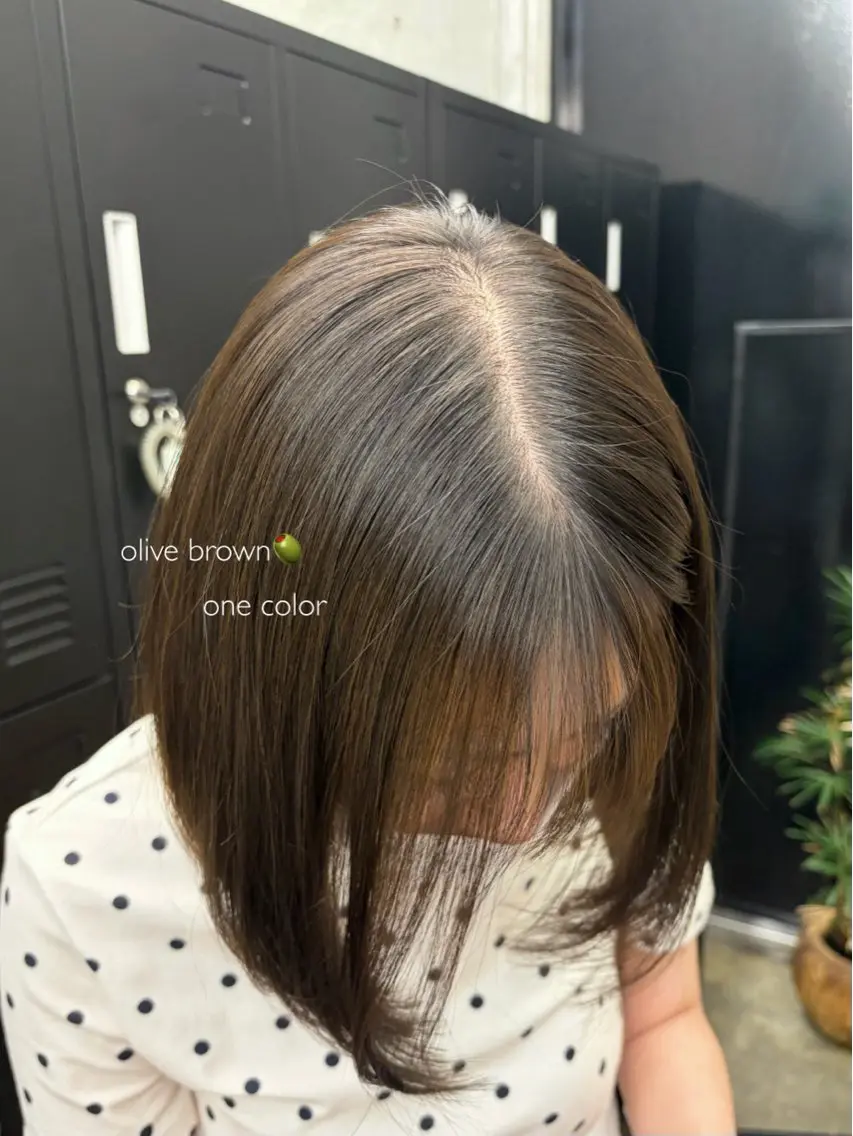 ミディアム カラー 上岡 みゆうのヘアスタイル
