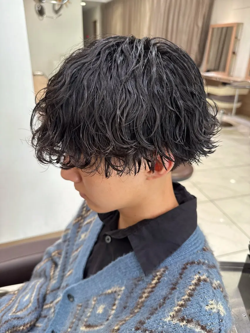 ショート パーマ メンズ メンズパーマ 波巻きパーマ スパイラルパーマ カット パーマ メンズパーマ特化/ メッシュ/薫/店長のヘアスタイル