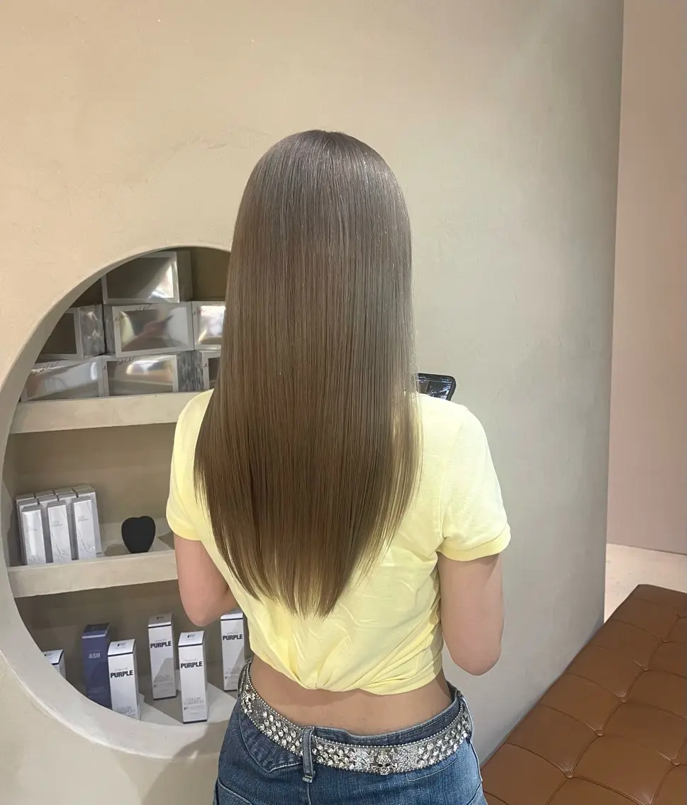 ロング カラー ベージュカラー ヘアカラー 海外レイヤー/ ベージュ/YURIのその他イメージ