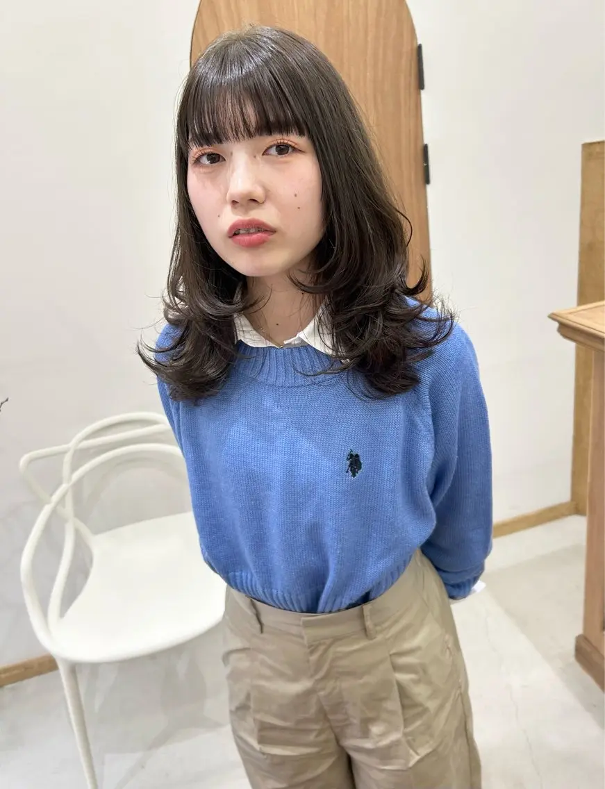 ミディアム カラー パーマ ヘアアレンジ デザインカラー/ボブ ブリーチカラー/ユリのヘアスタイル