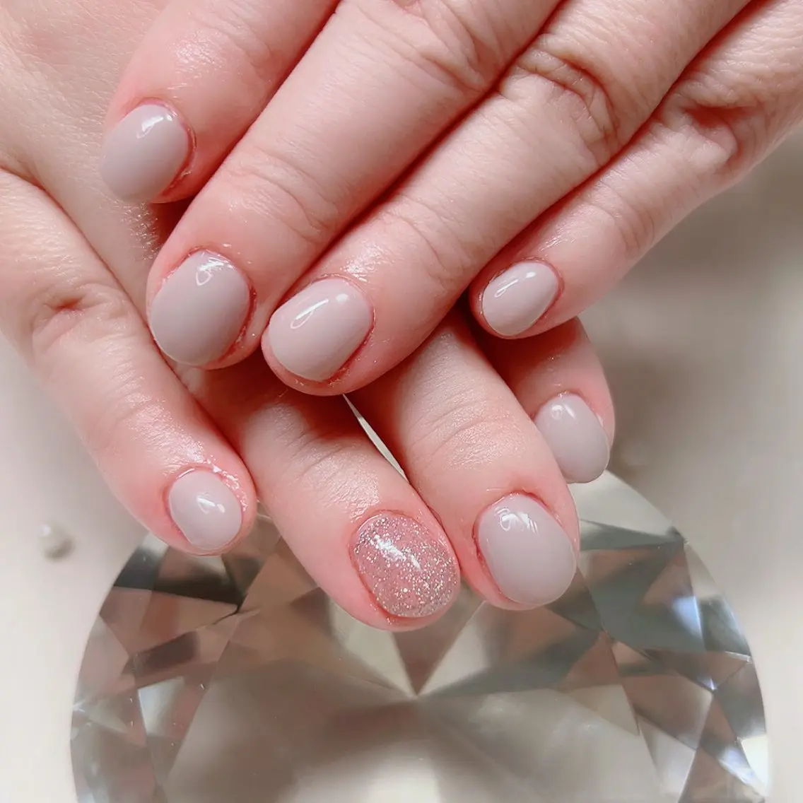 ネイル オフィスネイル ワンカラーネイル バレンタイン ハンドネイル Cute Tips nailのネイルデザイン