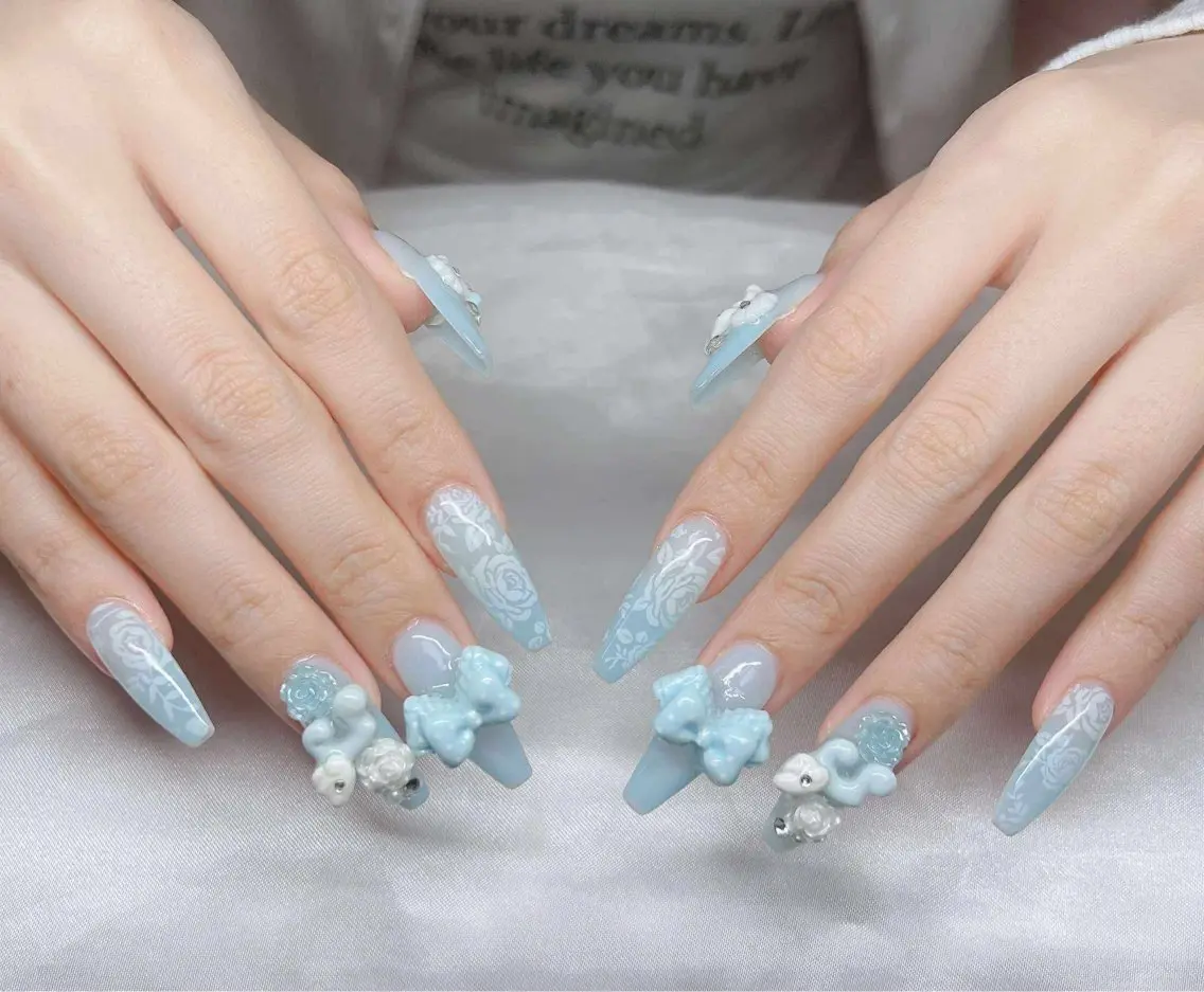 ネイル ハンドネイル Lee Nailsのネイルデザイン