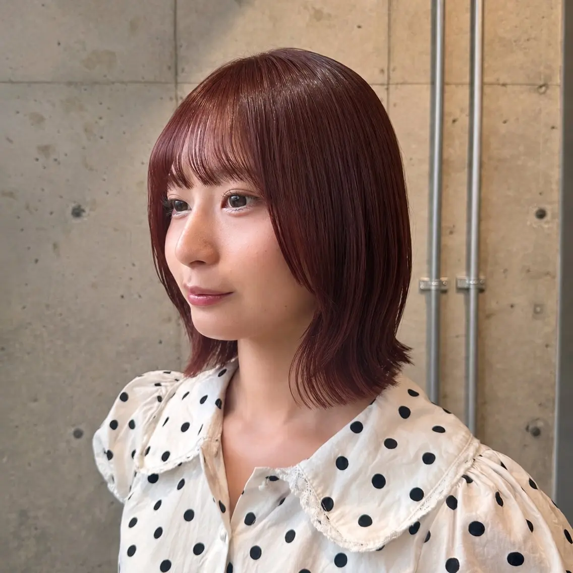 ミディアム カラー ヘアアレンジ カット ヘアカラー トリートメント 💥透明感カラー×レ イヤーボブリクト💥のヘアスタイル