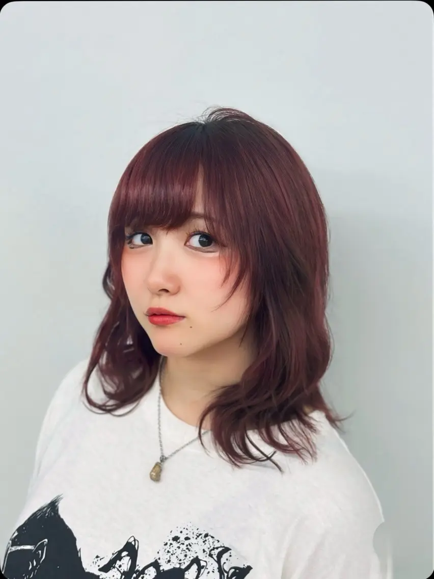 カラー レッドカラー ヘアカラー ☠️地雷ギャル職人⚡ りんのヘアスタイル