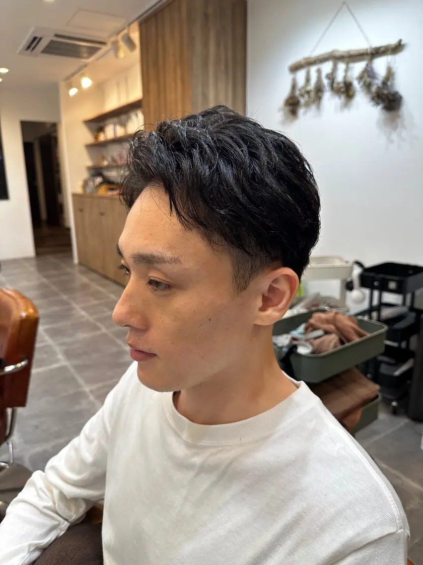 メンズ アップバング 刈り上げ ✨柏💎ikumi 💎✨のヘアスタイル