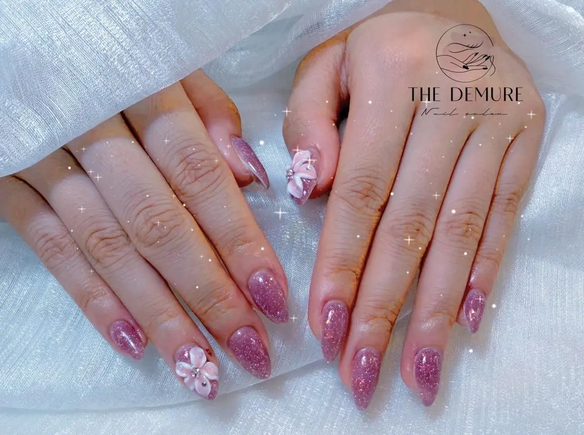 ネイル ジェルネイル 持ち込み パラジェル ハンドネイル MOMO Nail 高田馬場店のネイルデザイン
