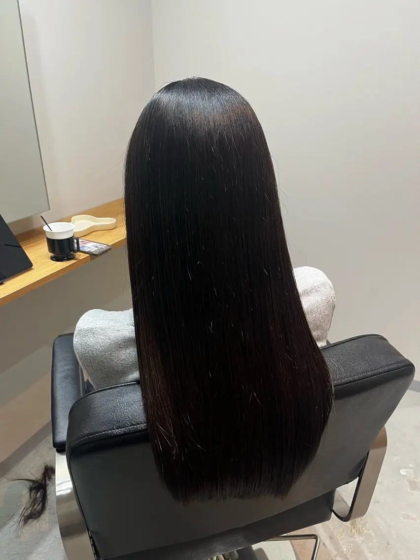 ロング omaフクダ 縮毛矯正/艶髪カラーのヘアスタイル