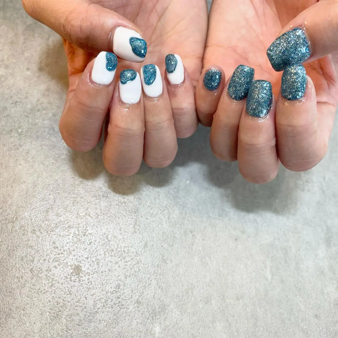 ネイル マグネットネイル ぷっくりネイル Nail Salon Gummi.のネイルデザイン