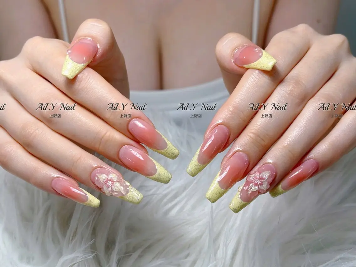 ネイル アートネイル ジェルネイル マグネットネイル ニュアンスネイル シンプルネイル ハンドネイル AiLy Nail 上野店のネイルデザイン