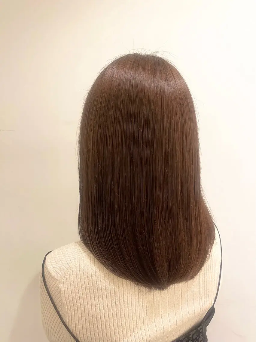 セミロング 艶髪 藤原まいこのヘアスタイル