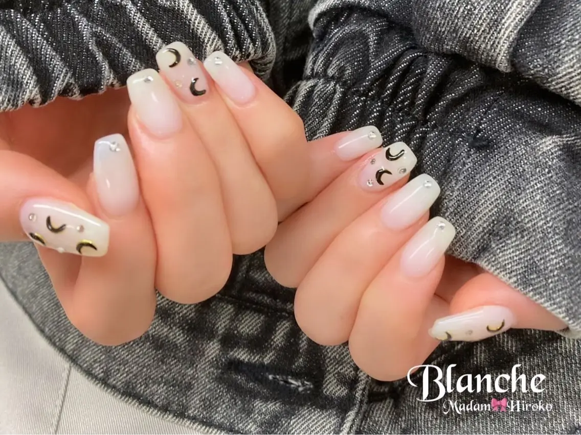 ネイル クリアネイル ホワイト Lianネイル 寛子Lianのネイルデザイン