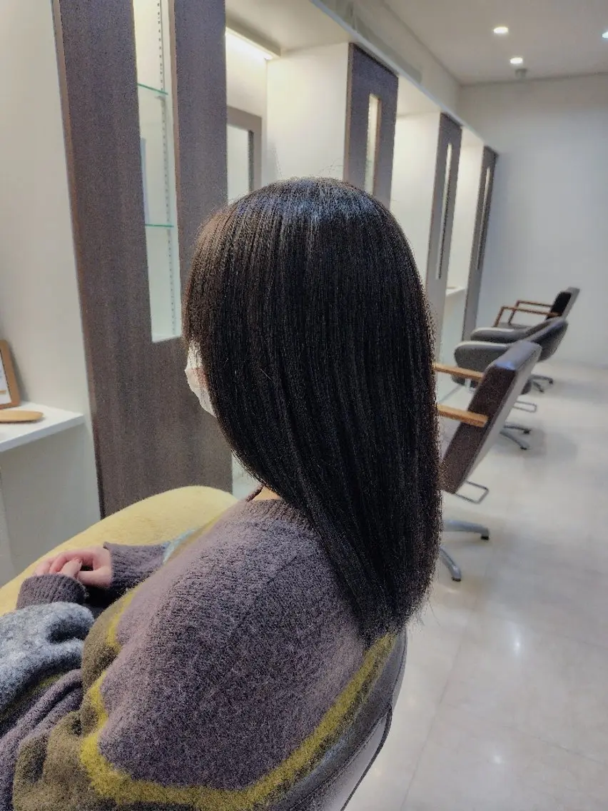 カラー グレージュ ヘアカラー 三浦 瑞華のヘアスタイル